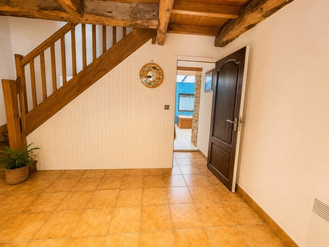 Photos 36 - Rurale - LE TREVOUX - Propriété en pierre avec maison principale, gîte indépendant et dépendances sur près d’un hectare