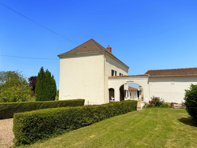 Photos 2 - Prestige - Dept de la Vienne (86) A vendre Propriété à vendre 5 pièces SERIGNY (86)