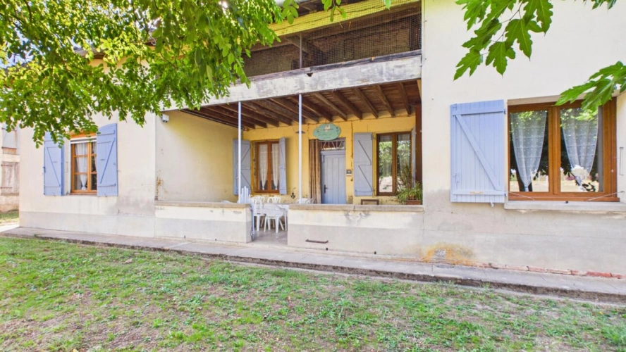 Photos 2 - Rurale - Ancienne ferme et ses dépendances avec 16ha