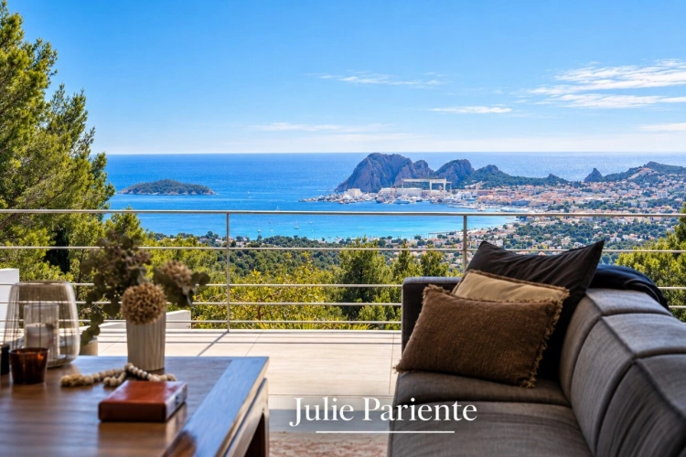 Photos 3 - Prestige - Propriété contemporaine d'exception avec vue mer panoramique à vendre 7 pièces CEYRESTE (13)