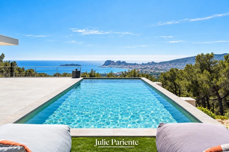 Photos 8 - Prestige - Propriété contemporaine d'exception avec vue mer panoramique à vendre 7 pièces CEYRESTE (13)