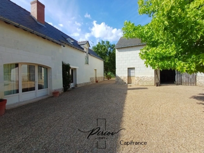 Photos 5 - Tourist - Propriété au charme de l'ancien - comprenant 2 gîtes - dépendances