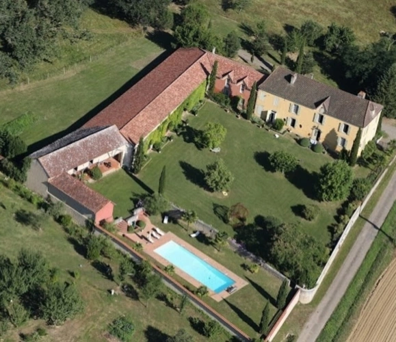 Photos 2 - Prestige - PLAISANCE DU GERS(32): élégante PROPRIETE DE CHARME et de CARACTERE XVIII-XIXs, 3,5hectares, près de Plaisance et Marciac, SANS TRAVAUX, sans vis à vis, au calme , VUE sur les coteaux, piscine