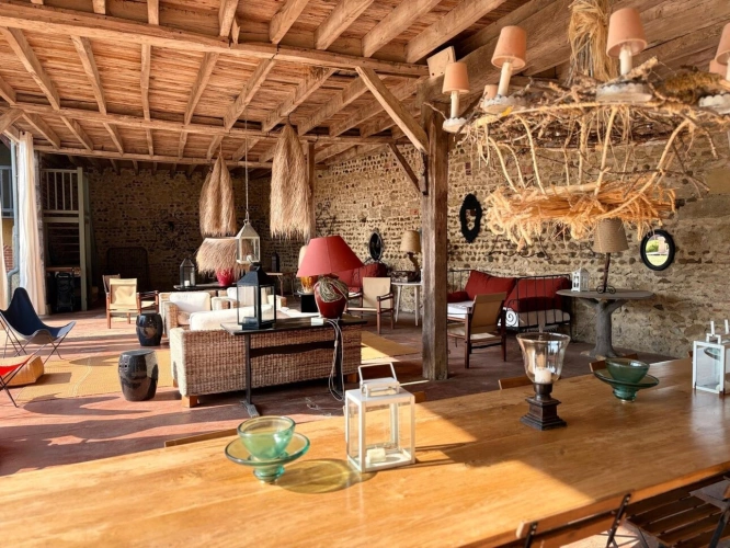 Photos 18 - Prestige - PLAISANCE DU GERS(32): élégante PROPRIETE DE CHARME et de CARACTERE XVIII-XIXs, 3,5hectares, près de Plaisance et Marciac, SANS TRAVAUX, sans vis à vis, au calme , VUE sur les coteaux, piscine