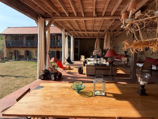 Photos 56 - Prestige - PLAISANCE DU GERS(32): élégante PROPRIETE DE CHARME et de CARACTERE XVIII-XIXs, 3,5hectares, près de Plaisance et Marciac, SANS TRAVAUX, sans vis à vis, au calme , VUE sur les coteaux, piscine