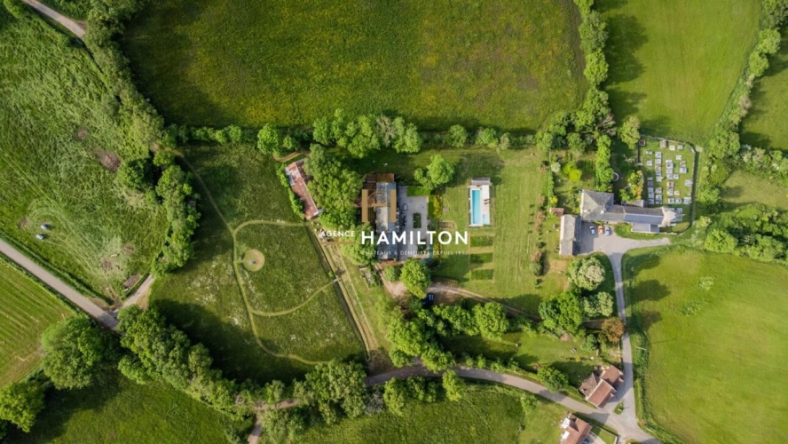 Photos 17 - Prestige - ÉLÉGANTE DEMEURE AVEC PARC - ANCIENNE ÉCOLE MONASTIQUE DU XIXe SIÈCLE RÉNOVÉE