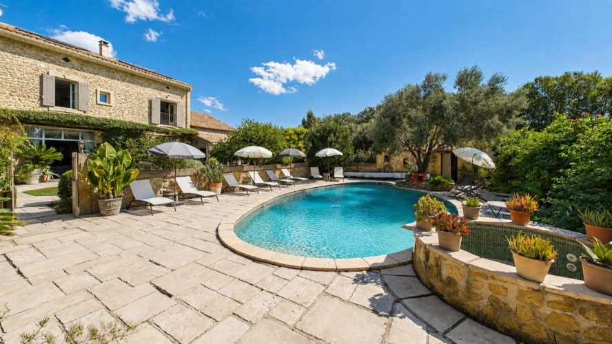 Photos 5 - Tourist - Stone estate of 675 sqm with swimming pool on nearly 3 hectares - Roquemaure