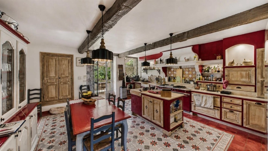 Photos 18 - Tourist - Stone estate of 675 sqm with swimming pool on nearly 3 hectares - Roquemaure