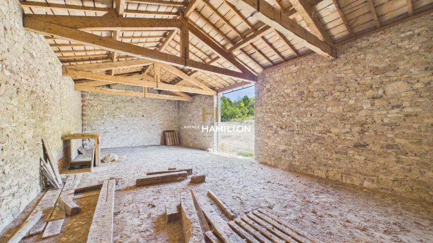 Photos 17 - Équestre - MAGNIFIQUE DOMAINE DE 32 HA  AVEC LAC, ET VUE DOMINANTE SUR LES ENVIRONS