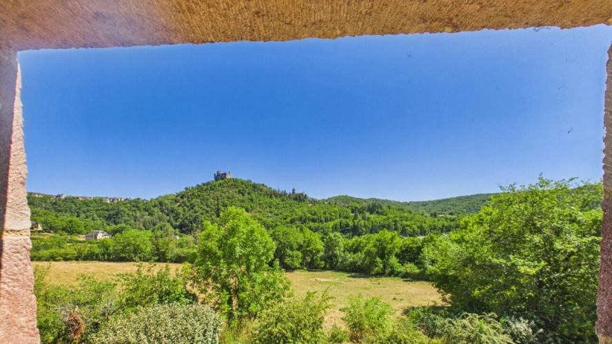 Photos 23 - Rurale - Najac. Propriété de caractère rénovée avec vue exceptionnelle