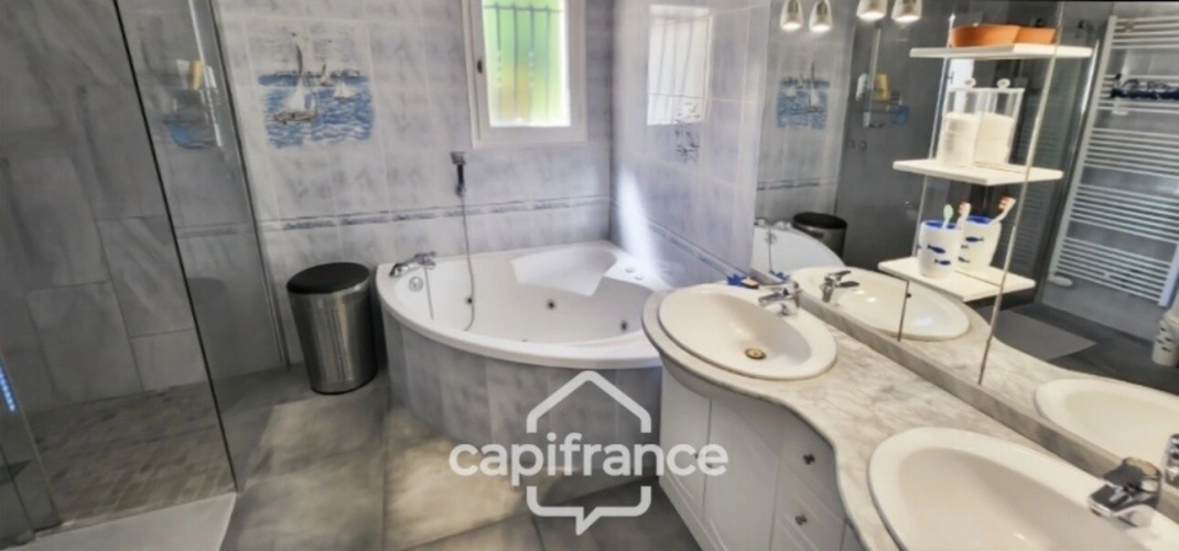 Photos 29 - Prestige - COUP DE CŒUR – Demeure de caractère de 208m2 avec piscine au cœur d’un magnifique parc arboré