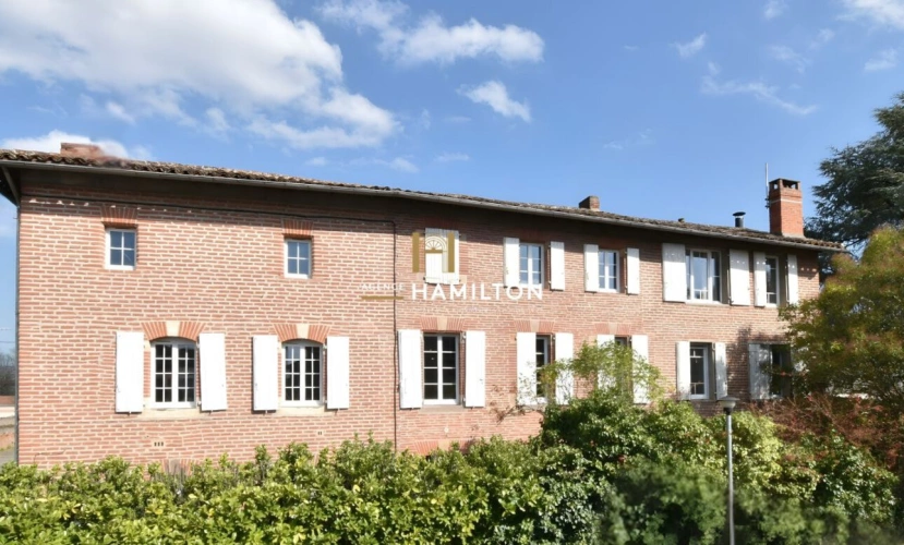 Photos 1 - Touristique - DEMEURE DE CHARME A DEUX PAS DU CENTRE D'ALBI ET DE SA PASSERELLE