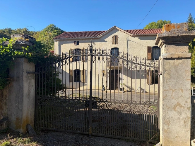 Photos 3 - Prestige - PLAISANCE (32) et MAUBOURGUET (65) proche: Au calme, BELLE PROPRIETE RURALE de 180m2 sur un terrain arboré 1.5 hectare, SANS TRAVAUX, SANS VIS à VIS...LIEU RESSOURCE
