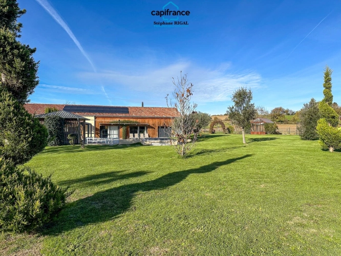 Photos 21 - Rurale - Propriete à vendre 7 pièces VILLENEUVE SUR LOT (47) de 229m2 habitables sur un terrain clos de 5965m2