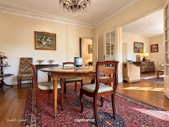 Photos 9 - Tourist - Ensemble de propriété - maison bourgeoise, deuxième logement/bureaux, grange, 1 hectare
