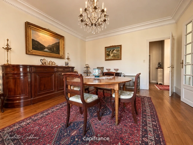 Photos 10 - Tourist - Ensemble de propriété - maison bourgeoise, deuxième logement/bureaux, grange, 1 hectare