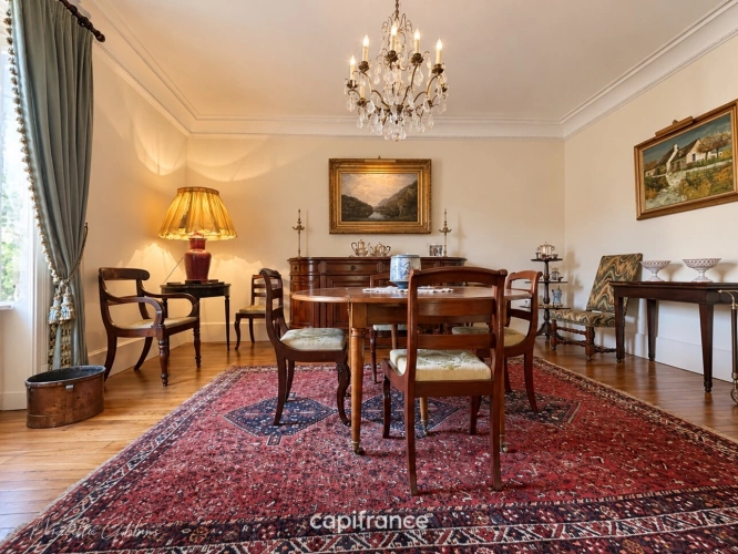 Photos 11 - Tourist - Ensemble de propriété - maison bourgeoise, deuxième logement/bureaux, grange, 1 hectare