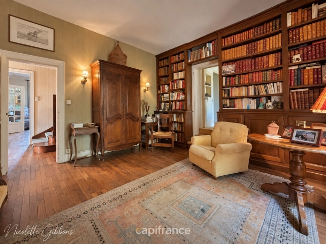 Photos 18 - Tourist - Ensemble de propriété - maison bourgeoise, deuxième logement/bureaux, grange, 1 hectare