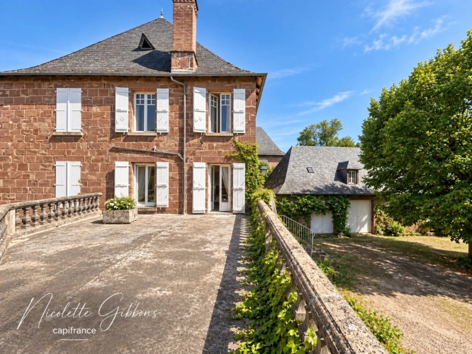 Photos 36 - Tourist - Ensemble de propriété - maison bourgeoise, deuxième logement/bureaux, grange, 1 hectare