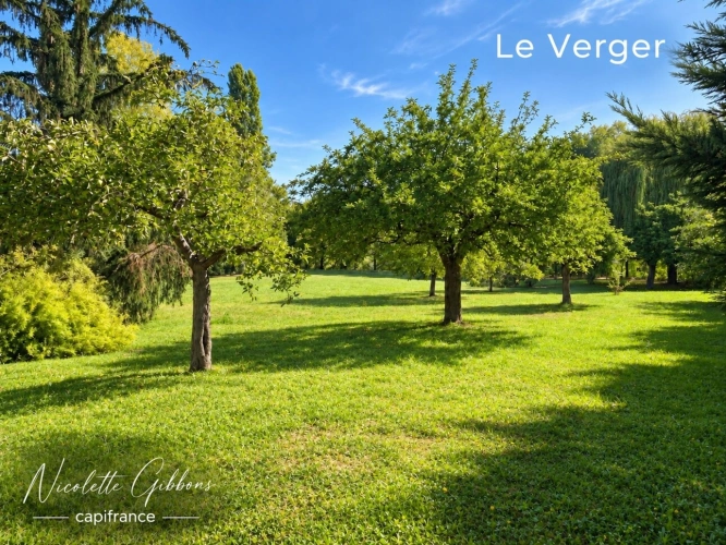 Photos 41 - Tourist - Ensemble de propriété - maison bourgeoise, deuxième logement/bureaux, grange, 1 hectare