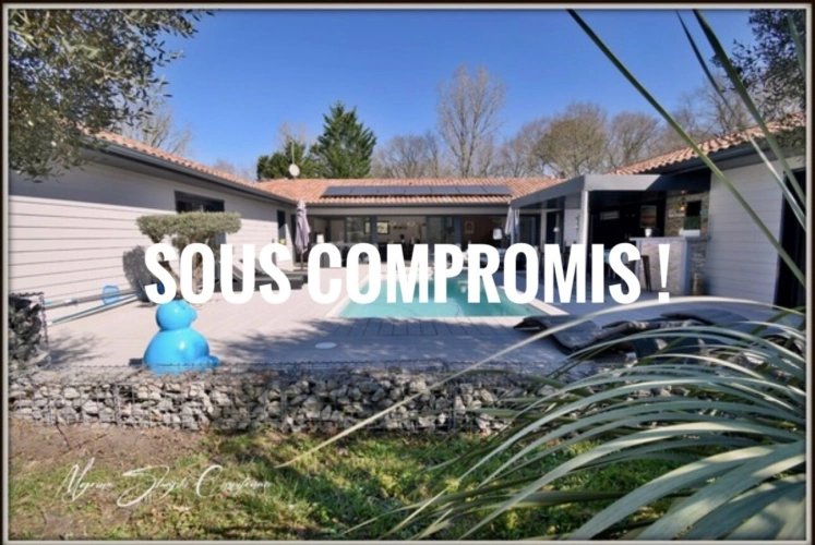 Photos 1 - Prestige - VILLA D'ARCHITECTE DE PLAIN-PIED de 182 m² à vendre 5 pièces SOUSTONS (40) à 500 m du lac