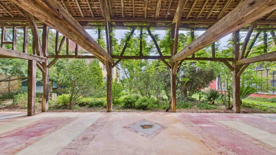 Photos 20 - Prestige - Ensemble immobilier empreint de charme, d'authenticité et d'une élégance discrète