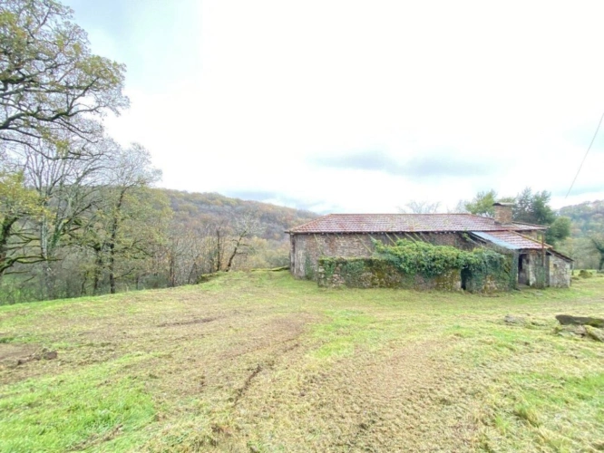 Photos 8 - Rurale - Exceptionnel : Devenez propriétaire de votre propre colline
