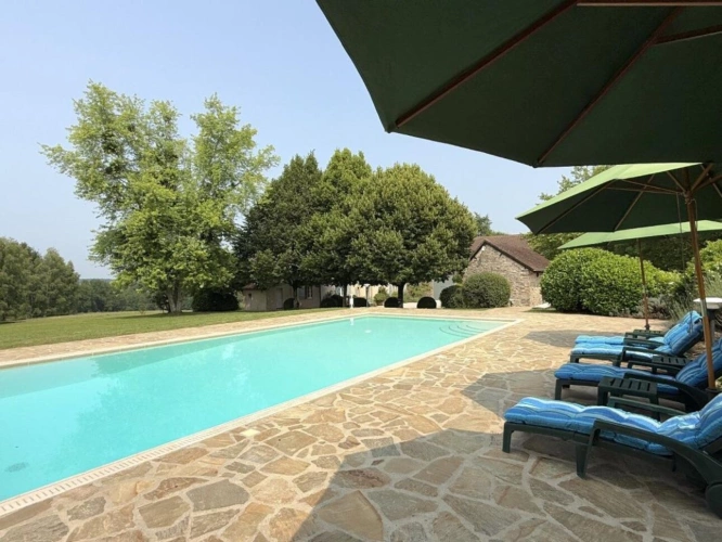 Photos 3 - Prestige - PROPRIETE DE CARACTERE