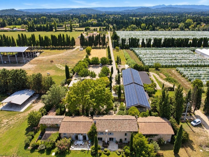Photos 1 - Équestre - Domaine d'exception de 11,5 hectares .Un futur resort équestre au coeur des Alpilles