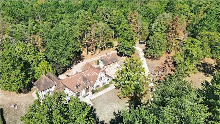 Photos 2 - Prestige - Propriété d’agrément de 8 hectares en Sologne