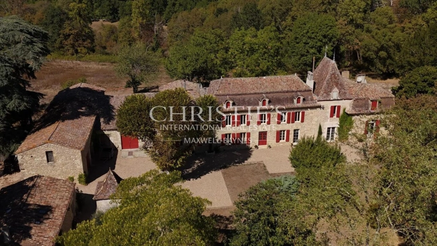 Photos 36 - Prestige - Un château, ses terres et son histoire au cœur du Périgord Pourpre