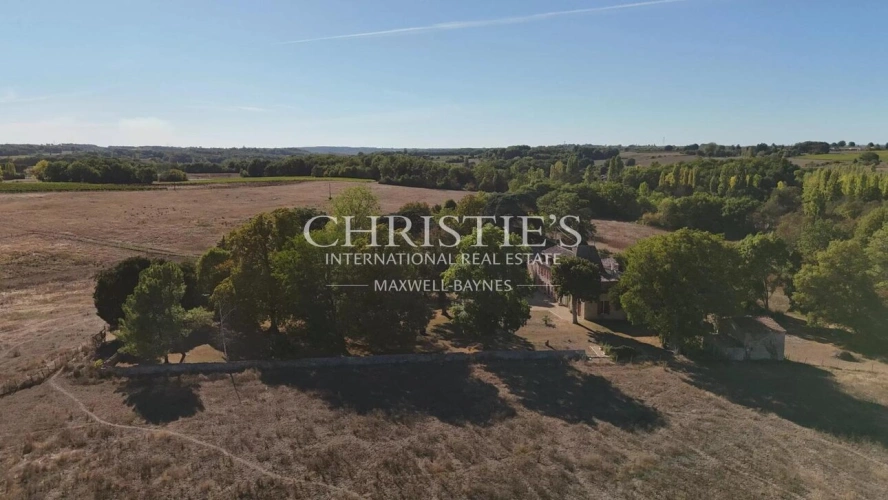 Photos 42 - Prestige - Un château, ses terres et son histoire au cœur du Périgord Pourpre