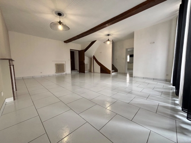 Photos 1 - Rurale - À vendre - Charmante maison à Patay (45310)