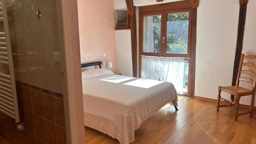 Photos 27 - Touristique - Domaine d'exception +500 m² sur 1,7 ha, Vue panoramique Aubrac,  Idéal Gîte ou Grande Demeure
