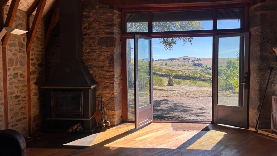 Photos 4 - Touristique - Domaine d'exception +500 m² sur 1,7 ha, Vue panoramique Aubrac,  Idéal Gîte ou Grande Demeure