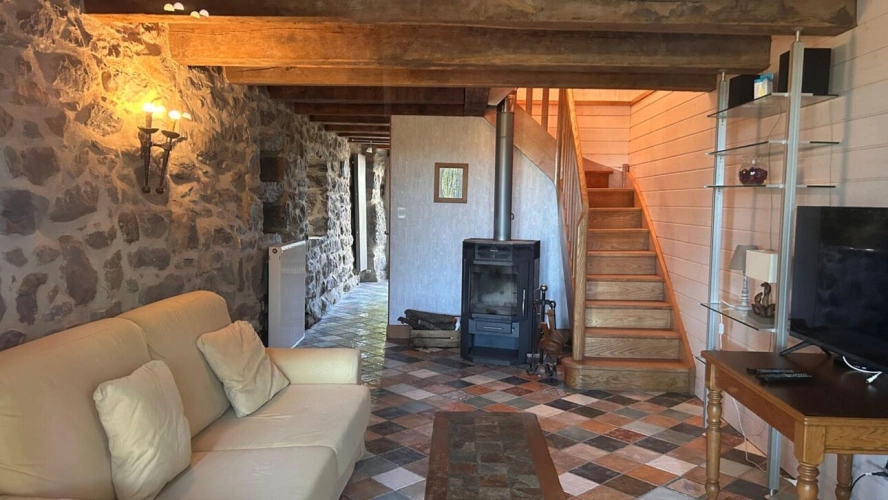 Photos 12 - Touristique - Domaine d'exception +500 m² sur 1,7 ha, Vue panoramique Aubrac,  Idéal Gîte ou Grande Demeure