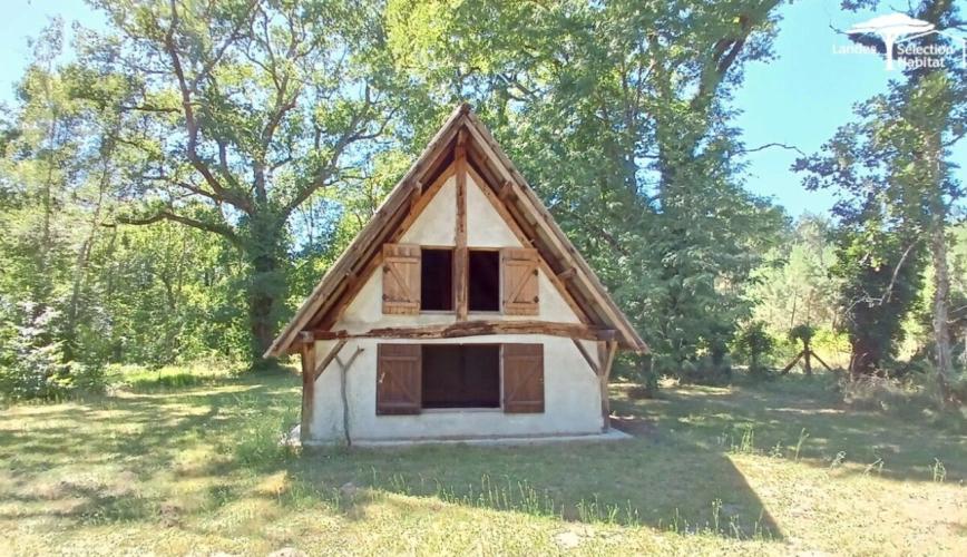 Photos 14 - Touristique - Propriété de caractère sur 4 hectares - 3 dépendances, étang