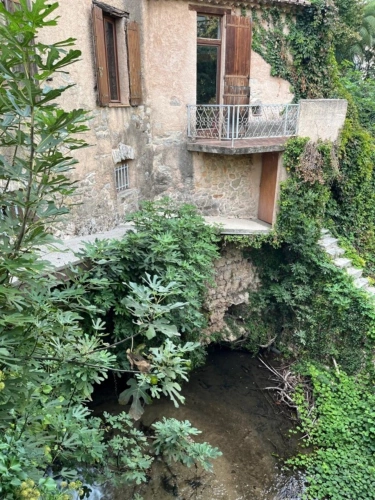 Photos 15 - Forestière - Ancien moulin à huile  en Provence chute du Caramy