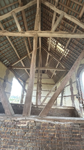 Photos 3 - Rurale - Grange de caractère à réhabiliter – Bois-l’Évêque
