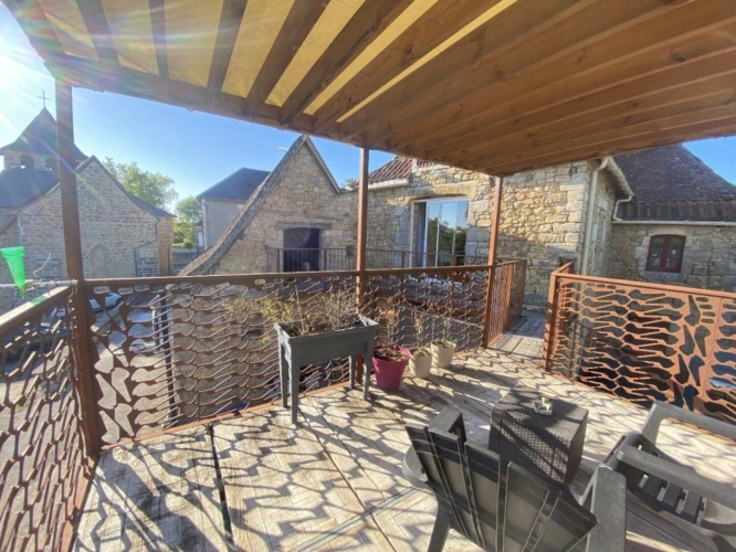 Photos 3 - Prestige - Propriété RARE en Pierre | Triangle d'Or | Rénovation Prestige | Gîtes Clés en Main | Vue Pano