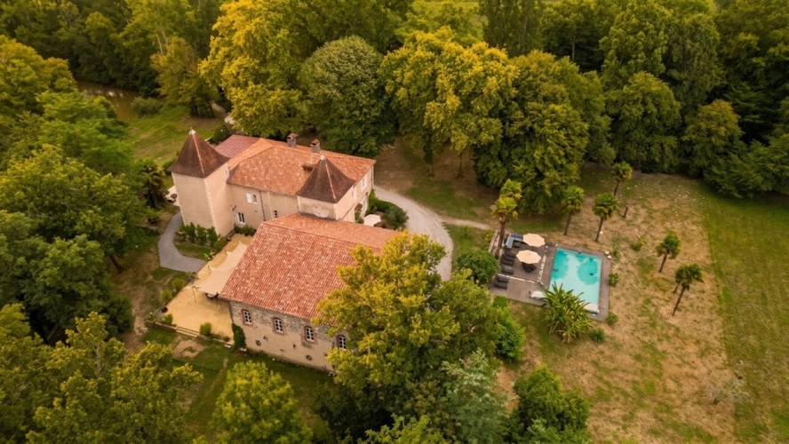Photos 2 - Prestige - CHÂTEAU DE PRESTIGE AVEC ACTIVITÉ TOURISTIQUE ET ÉVÉNEMENTIELLE