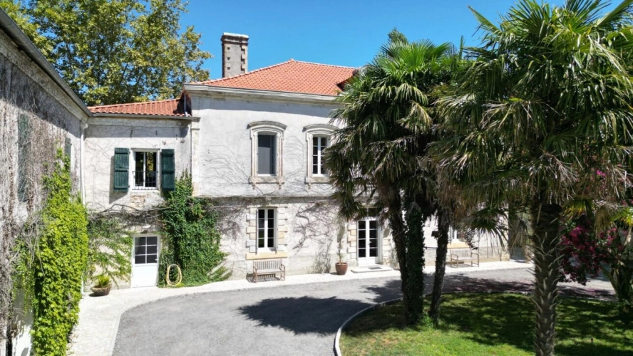 Photos 2 - Prestige - Maison de Maître de 1880