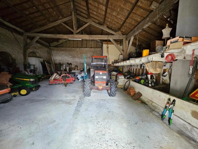 Photos 9 - Rurale - Grange et dépendances À FORT POTENTIEL AU CEUR DU PÉRIGORD Vert