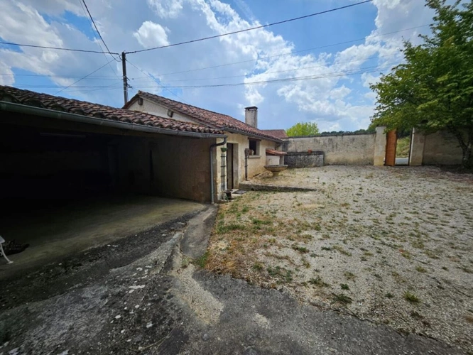 Photos 13 - Rurale - Grange et dépendances À FORT POTENTIEL AU CEUR DU PÉRIGORD Vert