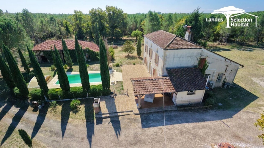 Photos 3 - Prestige - Maison de maître de 230 m² sur 1,3 hectare clos | Dépendances, piscine