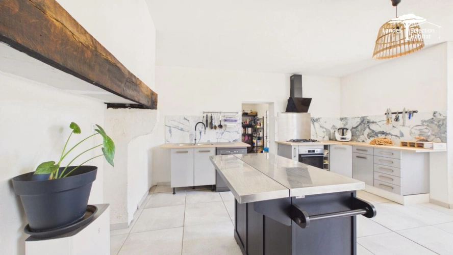 Photos 5 - Prestige - Maison de maître de 230 m² sur 1,3 hectare clos | Dépendances, piscine