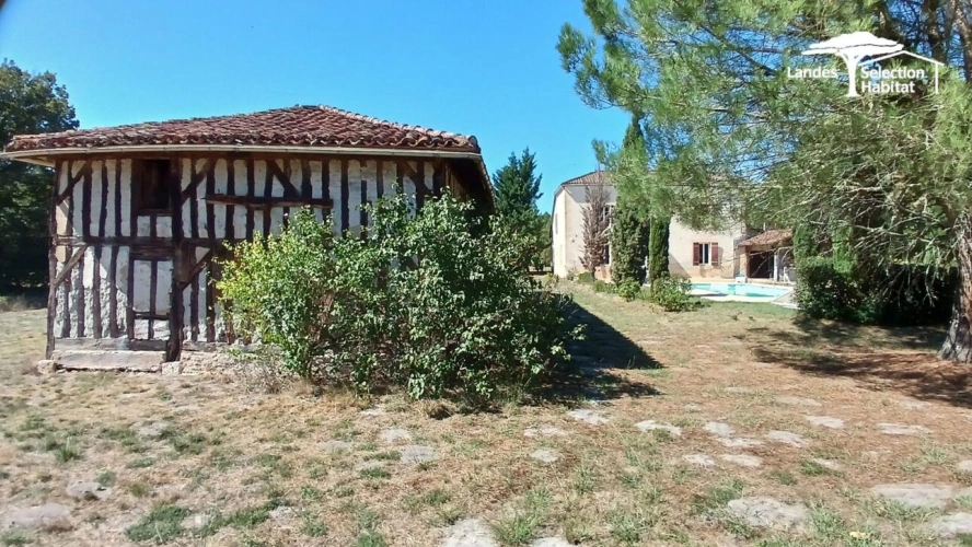 Photos 23 - Prestige - Maison de maître de 230 m² sur 1,3 hectare clos | Dépendances, piscine