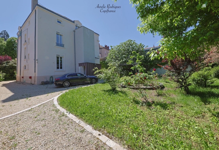 Photos 21 - Prestige - Propriete à vendre 14 pièces BOURG EN BRESSE (01)