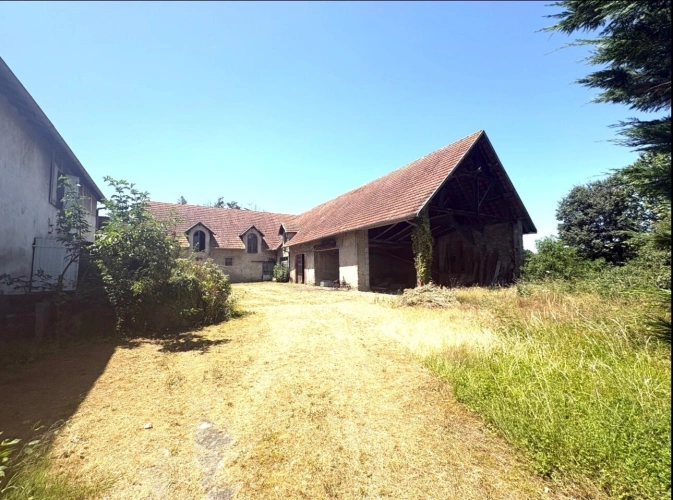 Photos 30 - Rurale - Tarbes – Propriété de caractère avec maison de 184 m² à rénover et près de 1 800 m² de bâtis