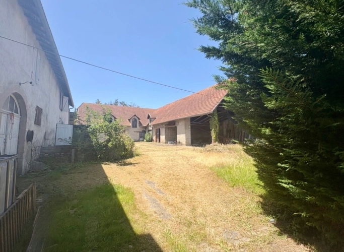 Photos 31 - Rurale - Tarbes – Propriété de caractère avec maison de 184 m² à rénover et près de 1 800 m² de bâtis